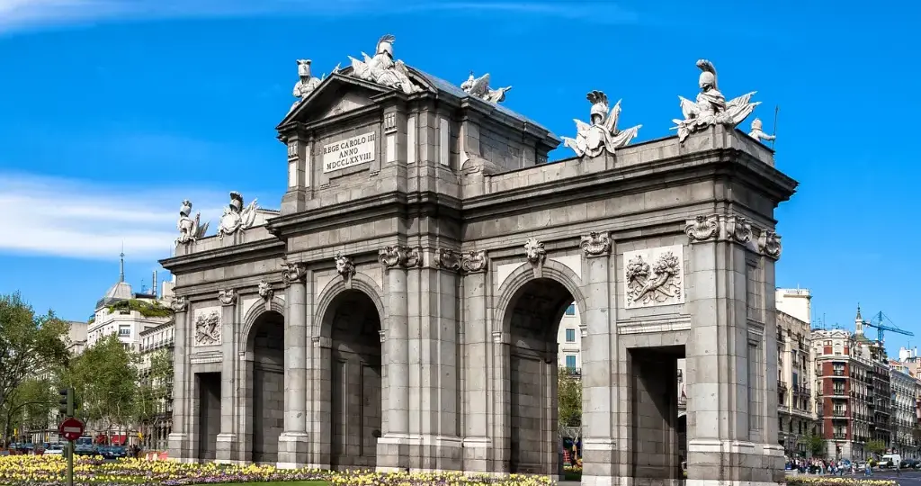 Puerta de Alcalá Madrid