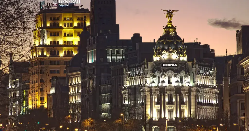 Gran vía de Madrid que ver