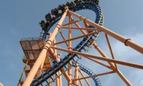 Mejores Atracciones del Parque Warner de Madrid