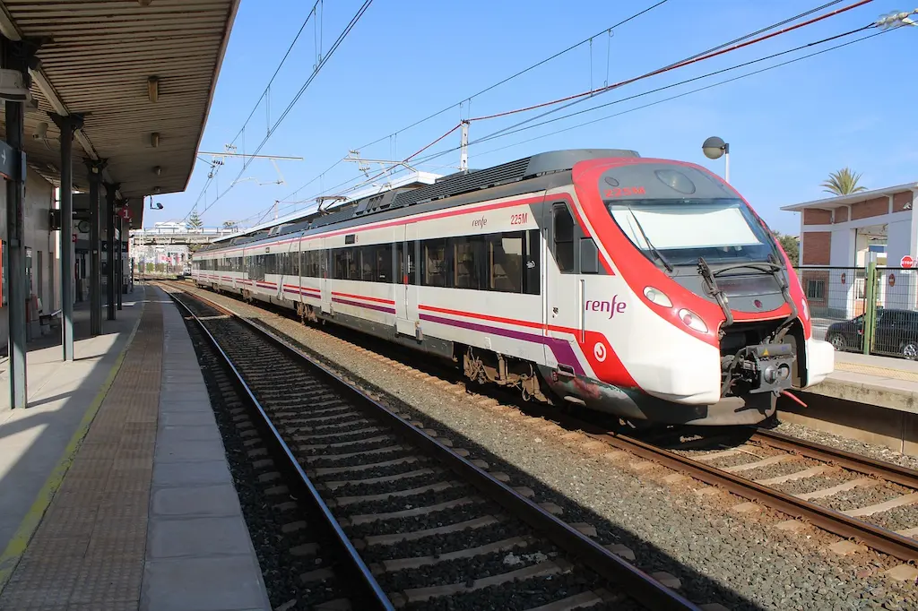 Como llegar en tren al El Escorial 