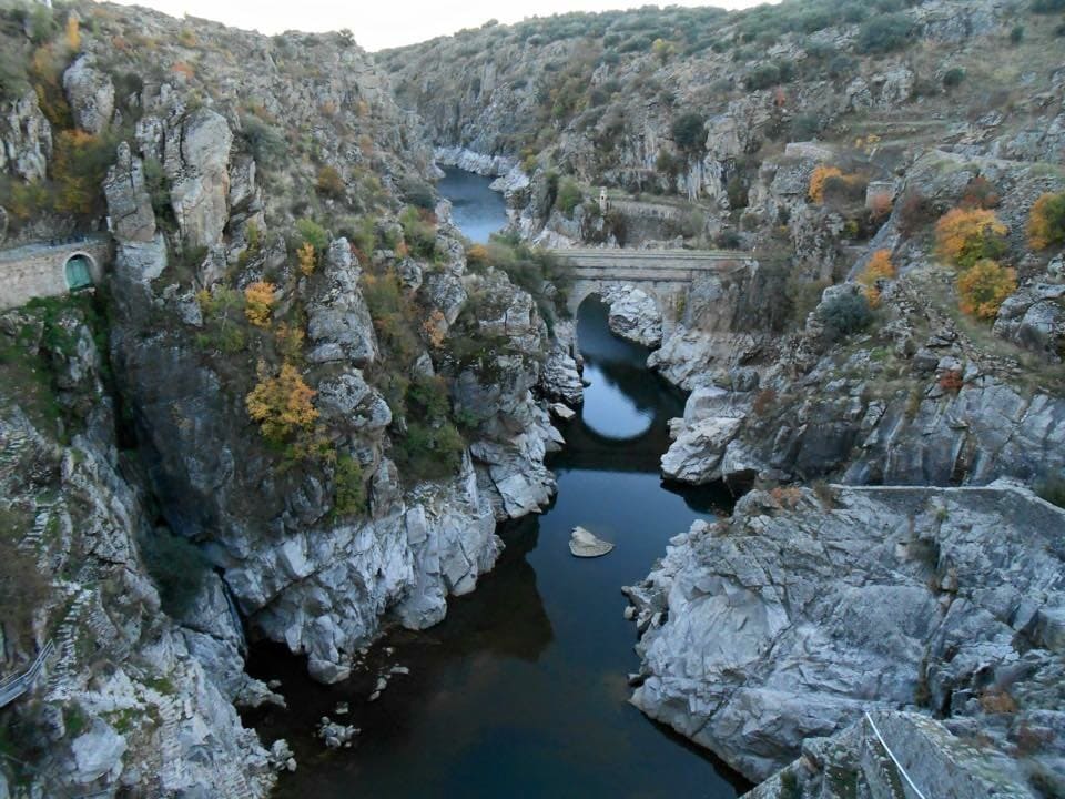 Ruta de senderismo por el río Lozoya Madrid