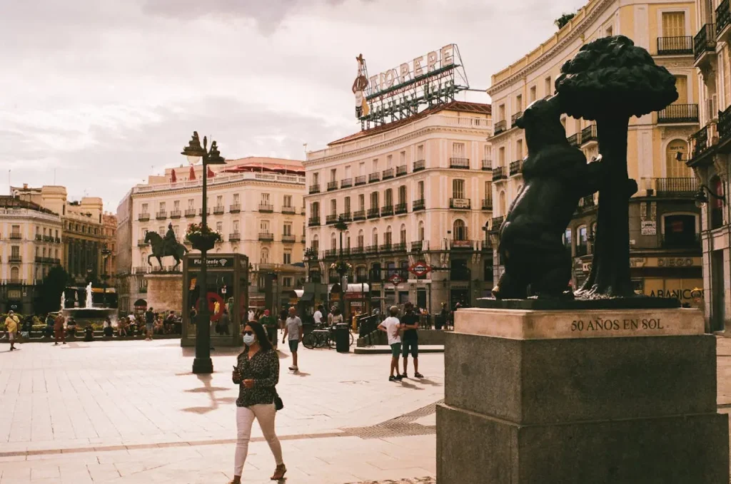Estatua Oso y el Madroño Madrid