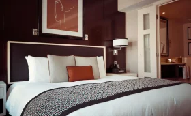 mejores hoteles cerca de la Puerta del Sol Madrid